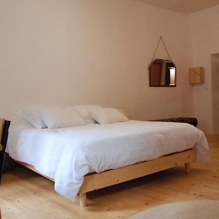 Appartement De Charme Au Coeur D Une Cite Medievale Villefranche-de-Conflent Exterior foto
